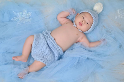 日土宝宝手心出汗怎么回事 日土宝宝手心出汗怎么回事